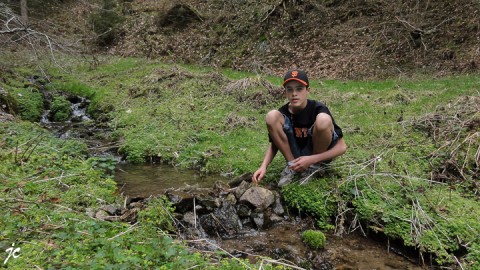 18042013 Théo et le barage