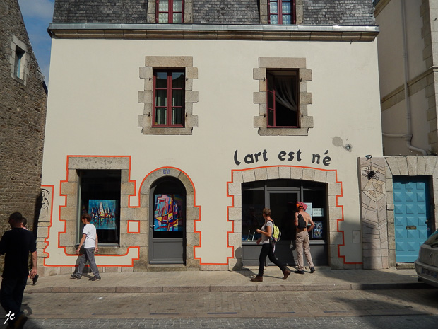 "l'art est né" dans la rue Brémond d'Ars