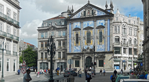 à Porto