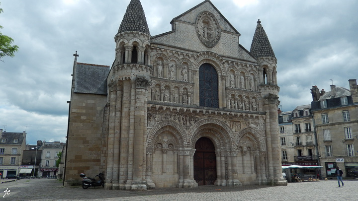 l'église Notre Dame la Grande à Poitiers