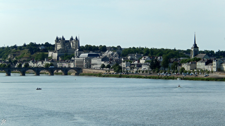 la traversée de la Loire à Saumur