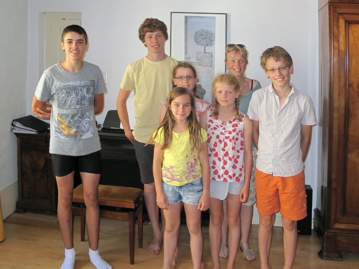 Théo Miralles, Simone Fluck, Simon Blanche Héloïse Célestin Vernier, Margot la voisine