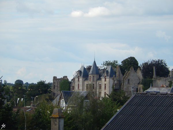 le château de Bressuire