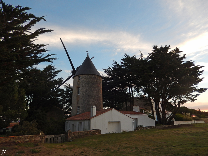 le moulin à vent à la Guérinière