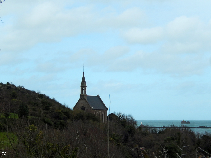 la chapelle de la Trinité 19ème siècle (la rando "sur les pas