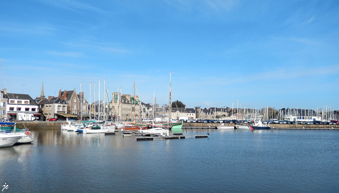 le port de plaisance à Paimpol