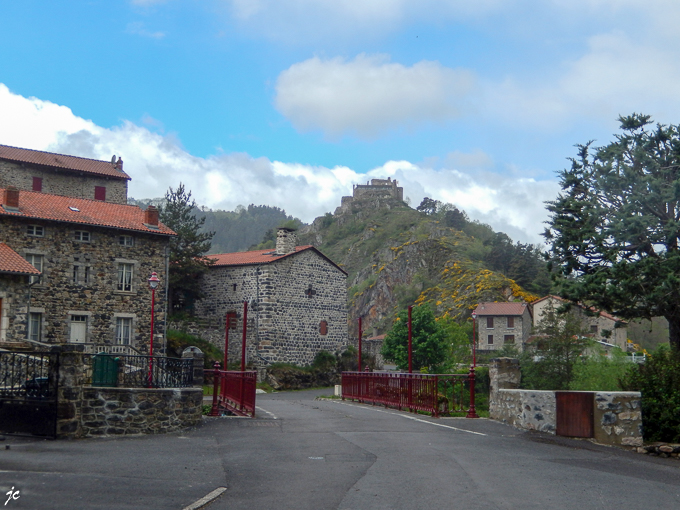 Goudet et le château de Beaufort