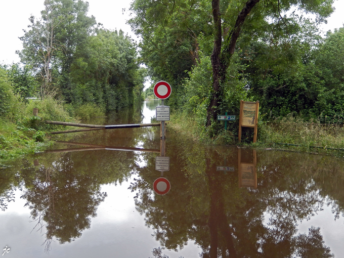 La Loire à Vélo à St Rémy la Varenne