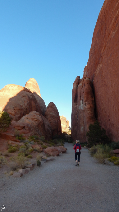 dans Arches National park, l'entrée du Devils Garden trail
