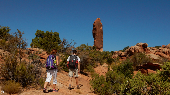 dans Arches National park, Dark Angel un monolithe de 46 m