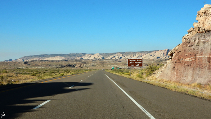 notre destination, sur l'Interstate Highway 70 dans le comté d'Emery en Utah