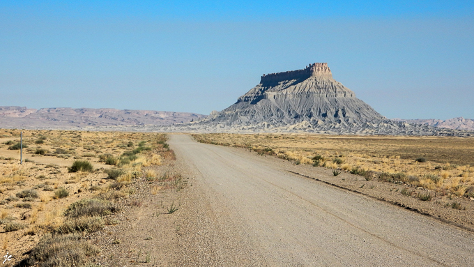 pause sur la Coal Mine road près de la State Route 24 (SR24) dans le comté de Wayne en Utah