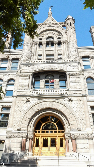 dans Washington square, le Salt Lake City County building