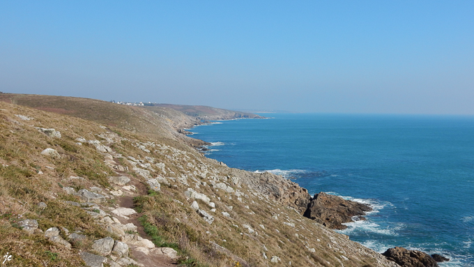 sur le GR 34 au sud de Plogoff, à la point de Feunteun Aod