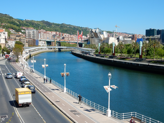 sur le chemin du musée Guggenheim à Bilbao