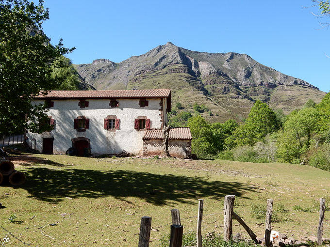 la maison à la croisée des chemins en Espagne