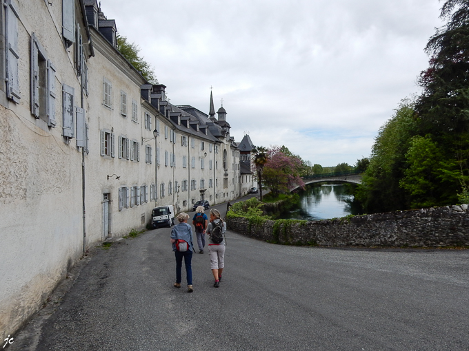 le long du gave de Pau près de Notre Dame de Bétharam