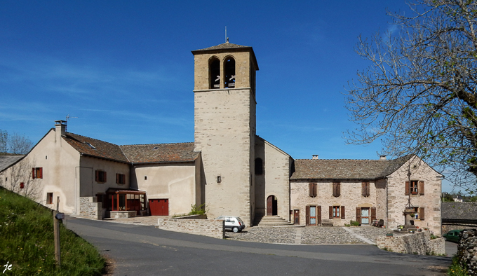 l'église de Chasseradès