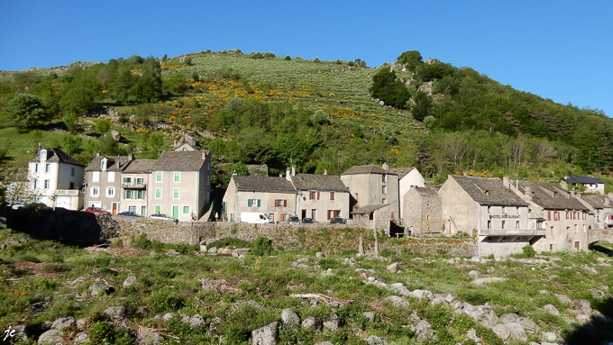 le bord du Tarn, Le Pont de Mauvert