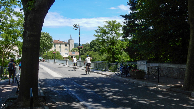 les cyclistes à St Jean du Gard