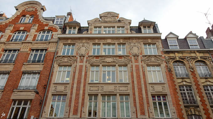 les immeubles de la rue de Paris
