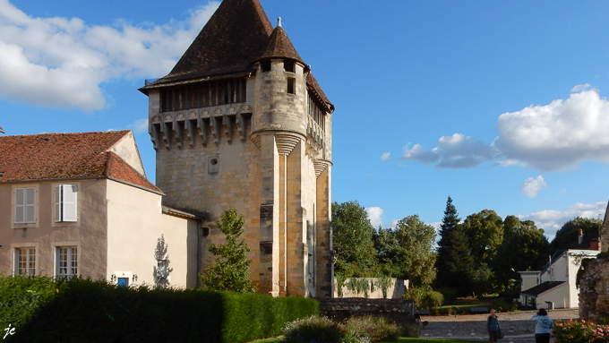 la porte du Croux à Nevers