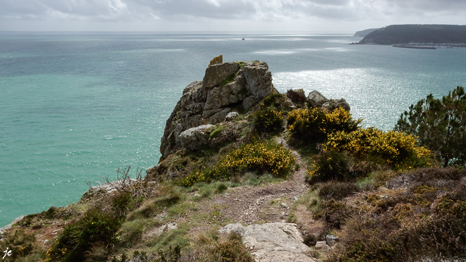 à la pointe du Menhir