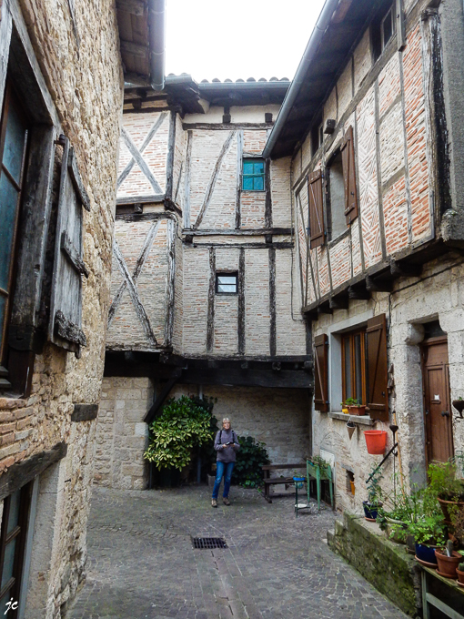 Simone à Castelnau de Montmiral