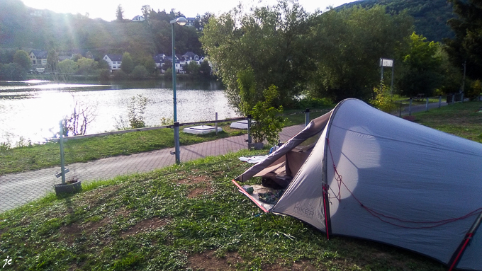 sur le camping Bären Camp de Bullay