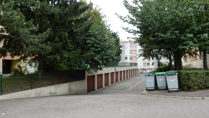 la piste d'apprentissage du vélo pour Magali