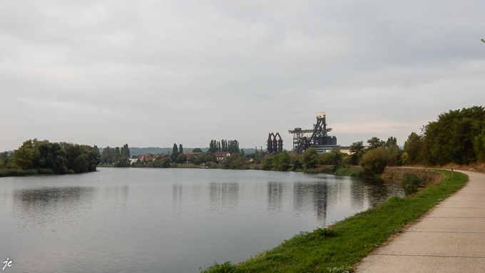 les vestiges de la sidérurgie à Uckange, le haut fourneau