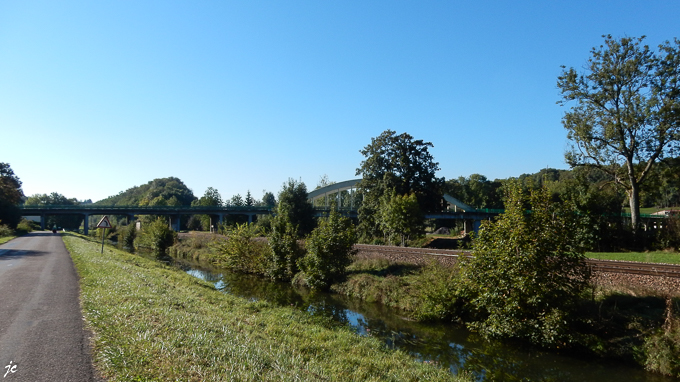 sur la D284 à Châtenay Mâcheron
