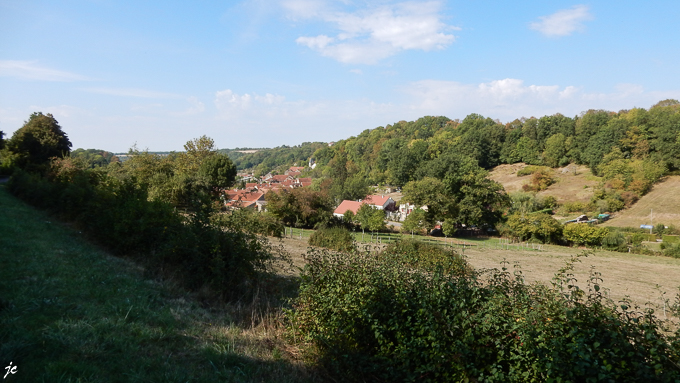 sur la D19 un cadre sylvestre à Fresnes