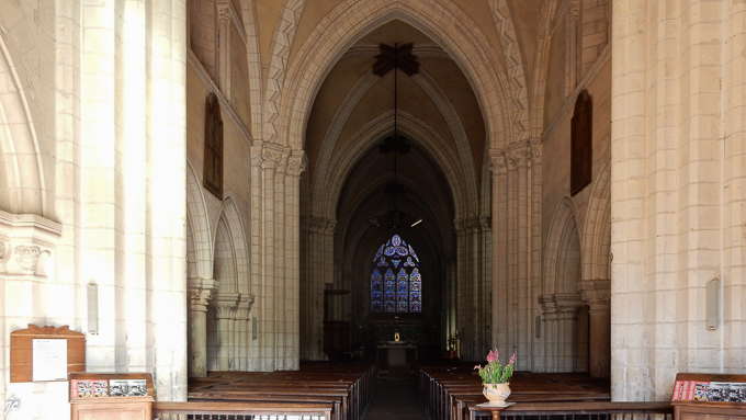 dans l'église Notre-Dame de Vermenton
