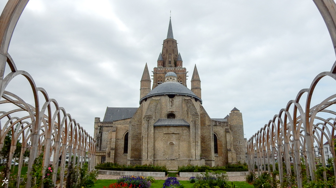 l'église Notre Dame à Calais