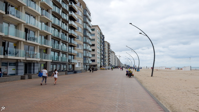 le front de mer à De Panne