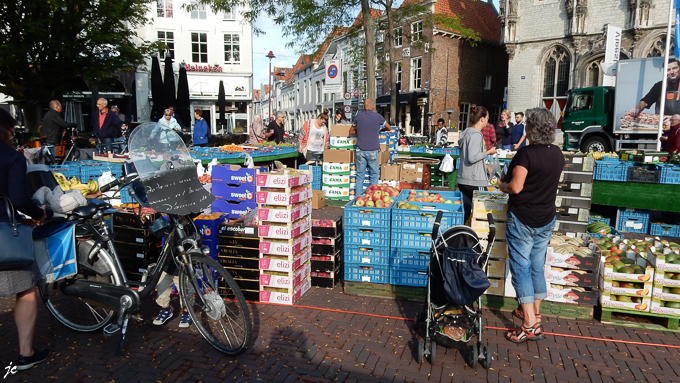 sur le marché à Middelburg