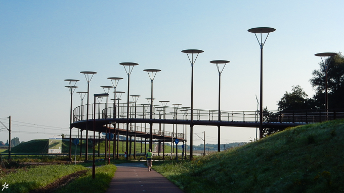 la piste cyclable à Zoetermeer