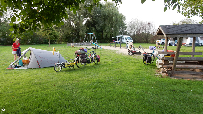 le mini camping Rijnhof à Millingen aan de Rijn